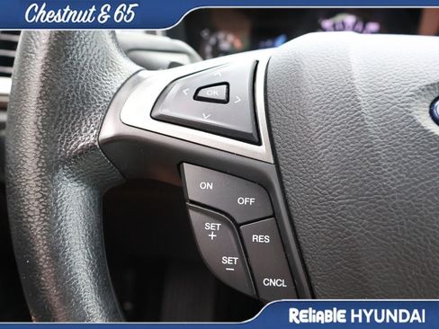 Used 2018 Ford Fusion SE w/ Fusion SE Technology Package FWD image 26