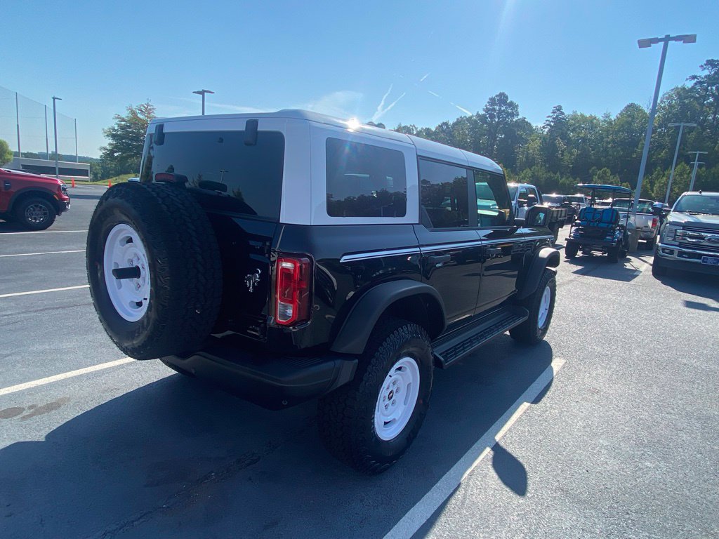 New 2026 Ford Bronco Heritage Edition AWD/4WD image 7