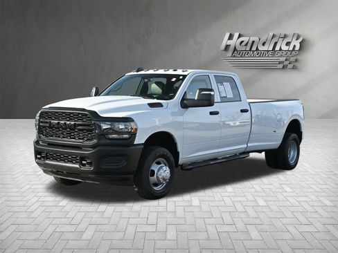 Used 2024 RAM 3500 Tradesman image 8