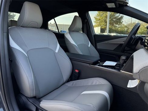 New 2026 Toyota Camry SE image 24