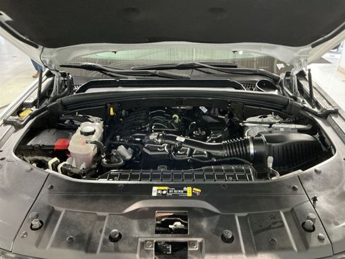 Used 2021 Jeep Grand Cherokee L Limited image 36