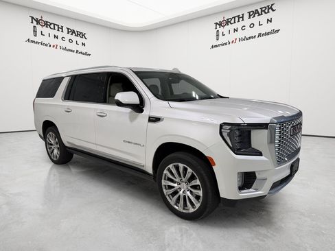 Used 2023 GMC Yukon XL Denali w/ Max Trailering Package RWD image 7
