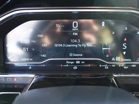 Used 2023 GMC Sierra 1500 Elevation image 44