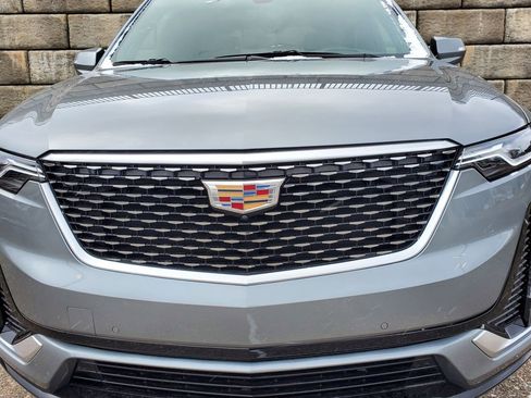 Certified 2024 Cadillac XT6 Premium Luxury w/ Technology Package AWD/4WD image 9