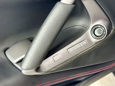 Certified 2020 Ferrari 812 Superfast Base image 16