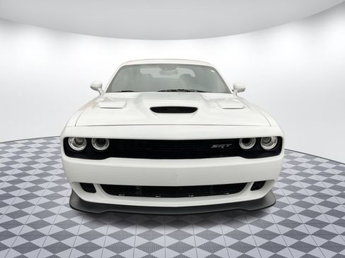 Used 2015 Dodge Challenger SRT Hellcat image 5