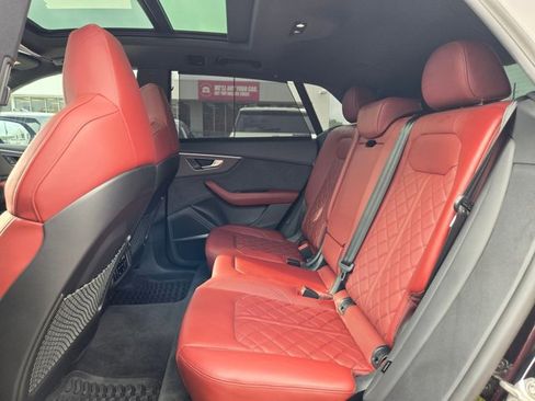 Used 2025 Audi SQ8 Premium Plus image 20