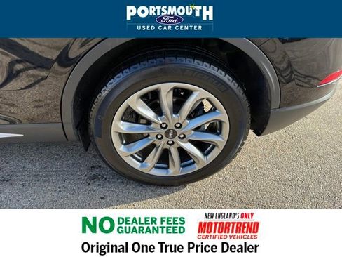 Used 2022 Lincoln Corsair AWD w/ Premium Package image 23