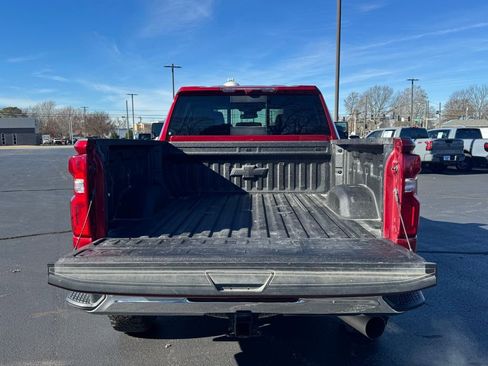 Used 2024 Chevrolet Silverado 2500 LTZ w/ LTZ Plus Package image 18