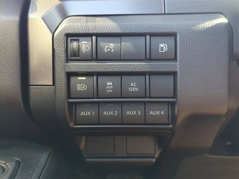 Used 2025 Toyota 4Runner TRD Off-Road AWD/4WD image 21