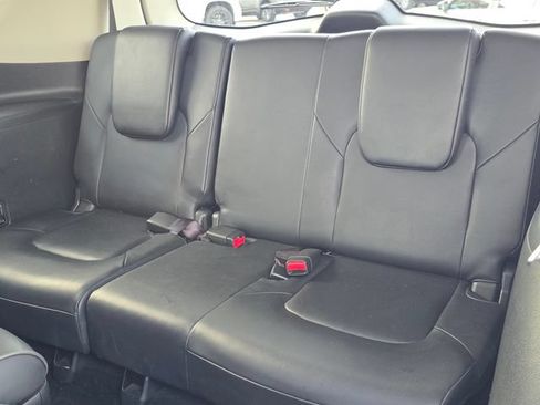 Used 2024 INFINITI QX80 Luxe RWD image 25