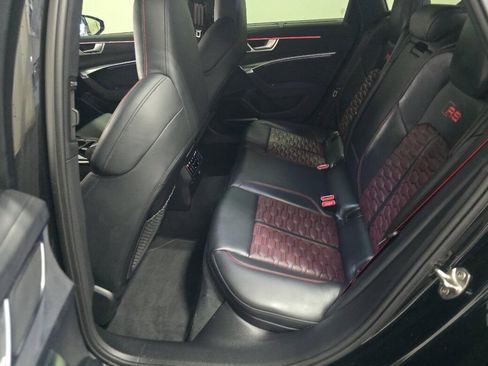 Used 2024 Audi RS 6 performance image 9