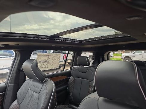 New 2026 Jeep Grand Cherokee L Summit AWD/4WD image 20