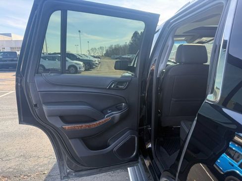 Used 2019 Chevrolet Tahoe Premier image 38