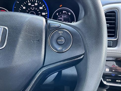 Used 2016 Honda HR-V EX image 24