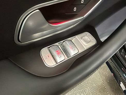 Used 2023 Mercedes-Benz GLE 53 AMG 4MATIC image 11