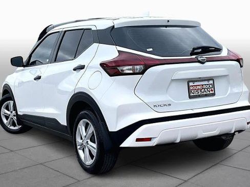 Certified 2024 Nissan Kicks S image 11