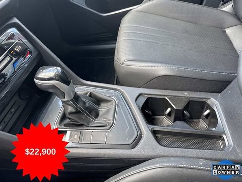 Used 2023 Volkswagen Tiguan SE image 19