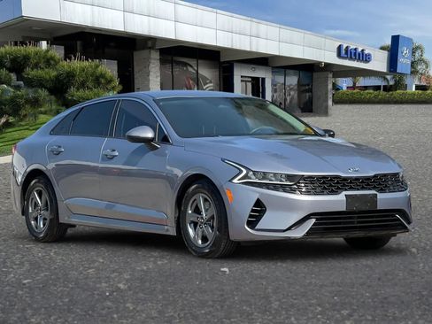 Used 2021 Kia K5 LX FWD image 10