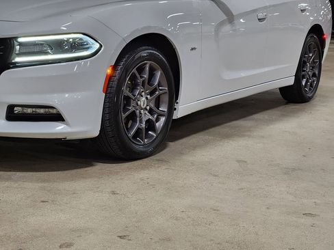 Used 2018 Dodge Charger GT image 17