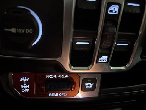 Used 2020 Jeep Wrangler Unlimited Rubicon AWD/4WD image 19