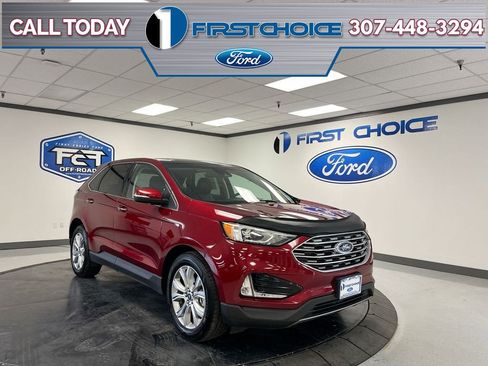 Used 2019 Ford Edge Titanium w/ Cold Weather Package AWD/4WD image 1
