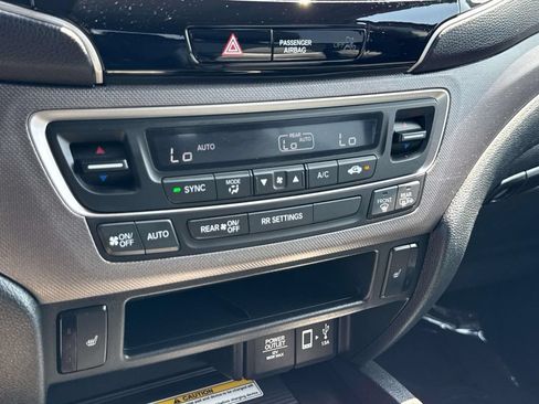 Used 2023 Honda Ridgeline RTL-E image 6
