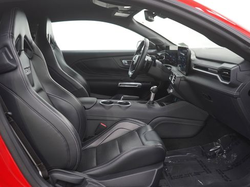 Used 2024 Ford Mustang GT Premium w/ GT Performance Package RWD image 11