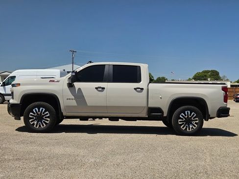 Used 2026 Chevrolet Silverado 2500 Custom w/ Custom Value Package AWD/4WD image 8