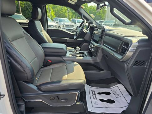 Used 2024 Ford F150 Lariat w/ FX4 Off-Road Package AWD/4WD image 13