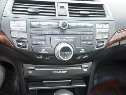 Used 2012 Honda Crosstour EX-L image 40