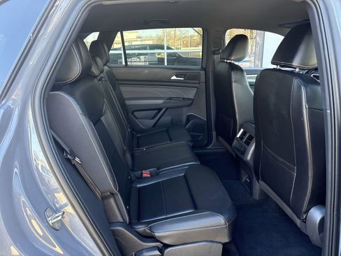 Used 2022 Volkswagen Atlas Cross Sport SE image 20