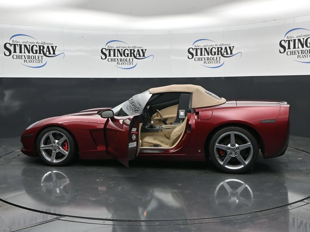 Used 2006 Chevrolet Corvette Convertible w/ Preferred Equipment Group RWD image 37
