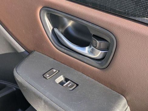 Used 2023 Honda Pilot Elite image 33