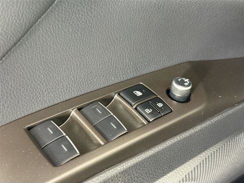 Certified 2023 Toyota Camry XLE FWD image 26
