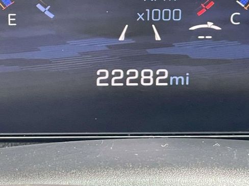 Certified 2024 Chevrolet Traverse LT image 25