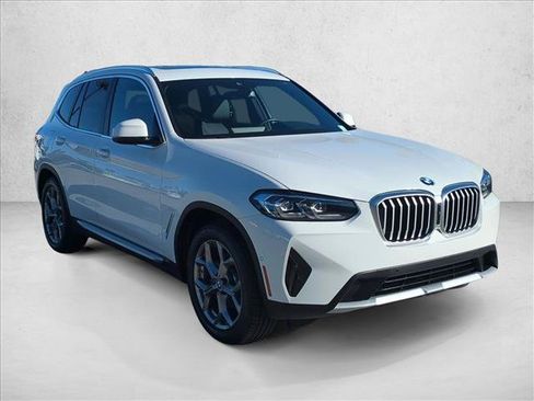 Used 2023 BMW X3 xDrive30i w/ Convenience Package w/ZPA AWD/4WD image 3