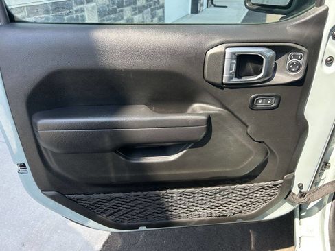 Used 2024 Jeep Wrangler Unlimited Sport image 9