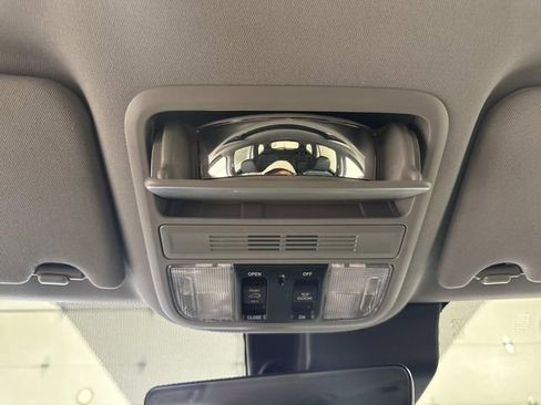 Used 2022 Honda Pilot EX-L image 12