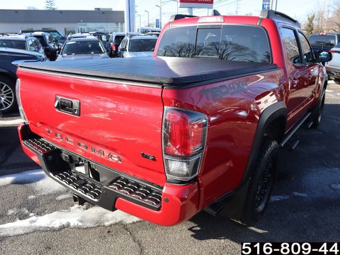 Used 2021 Toyota Tacoma TRD Off-Road image 4