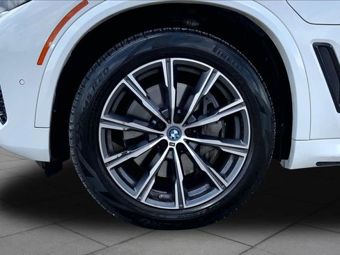 Used 2023 BMW X5 xDrive45e w/ M Sport Package AWD/4WD image 22