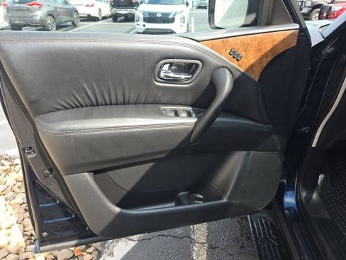 Used 2023 Nissan Armada SL w/ Captain's Chairs Package AWD/4WD image 17