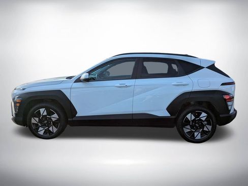 Used 2025 Hyundai Kona SEL FWD image 7