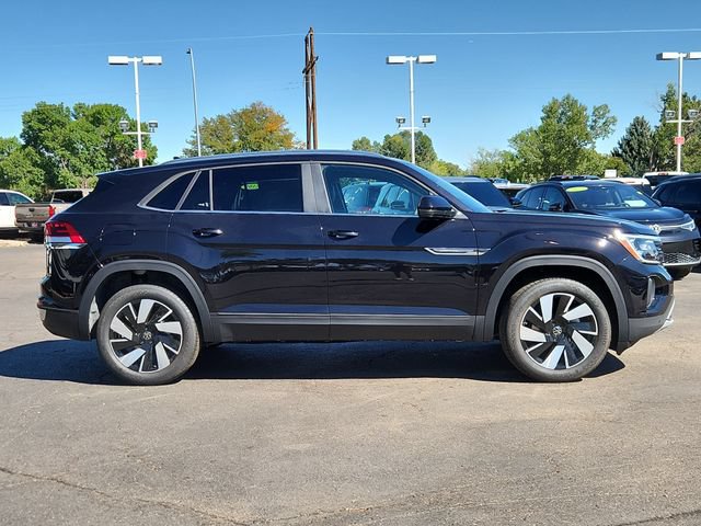 New 2026 Volkswagen Atlas Cross Sport SE AWD/4WD image 2