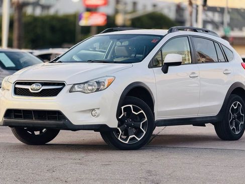 Used 2013 Subaru Crosstrek 2.0i Limited image 1