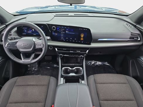Used 2024 Chevrolet Traverse LT w/ Midnight/Sport Edition FWD image 10