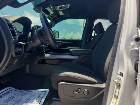 Used 2025 RAM 1500 Big Horn AWD/4WD image 11