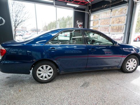 Used 2006 Toyota Camry LE image 4