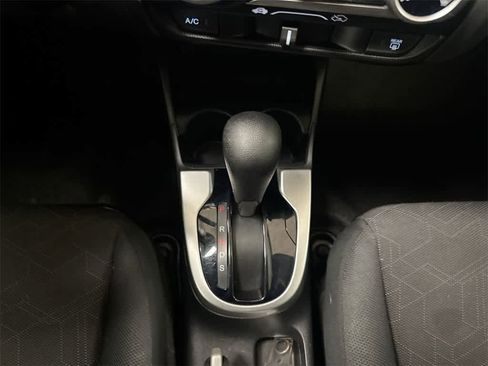 Used 2015 Honda Fit EX image 32