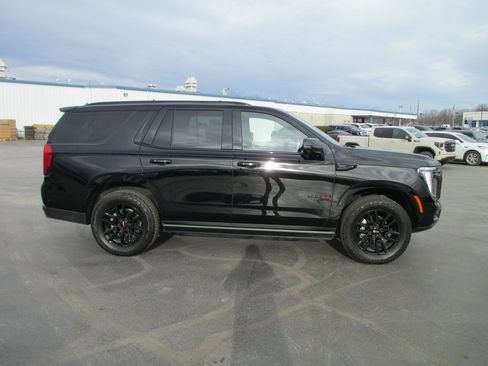 Certified 2025 GMC Yukon AT4 w/ AT4 Premium Plus Package image 4